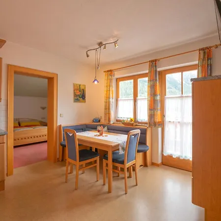 Apartament Romantica *